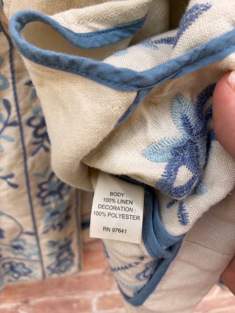 Vintage J. Jill size M Cream linen Quilted Jacket Blue Floral Embroidery - Picture 5 of 5